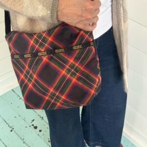 LeSportsac Cleo Cross Body (Cozy Plaid Black)